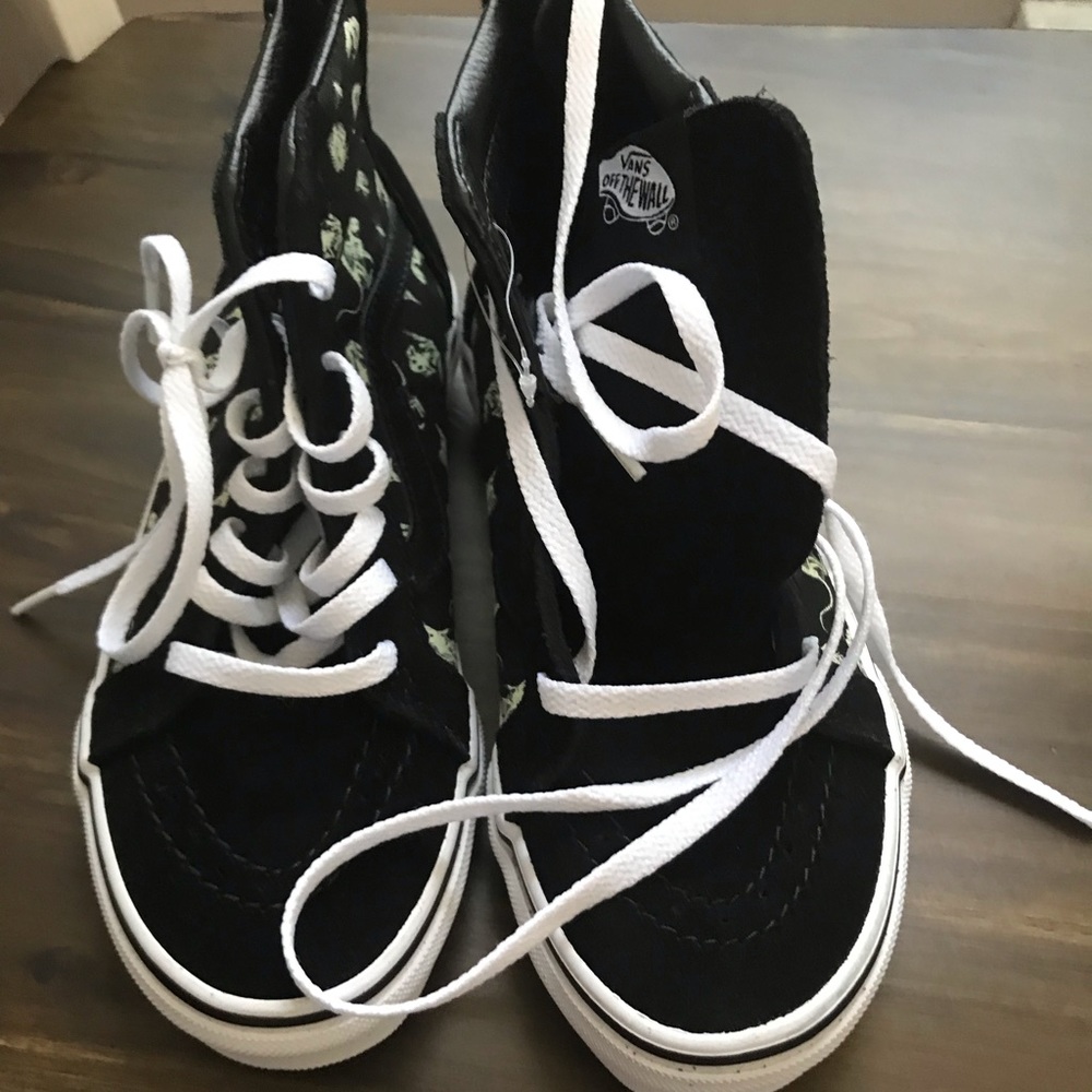 Vans (Glow in the Dark) Size 2Y